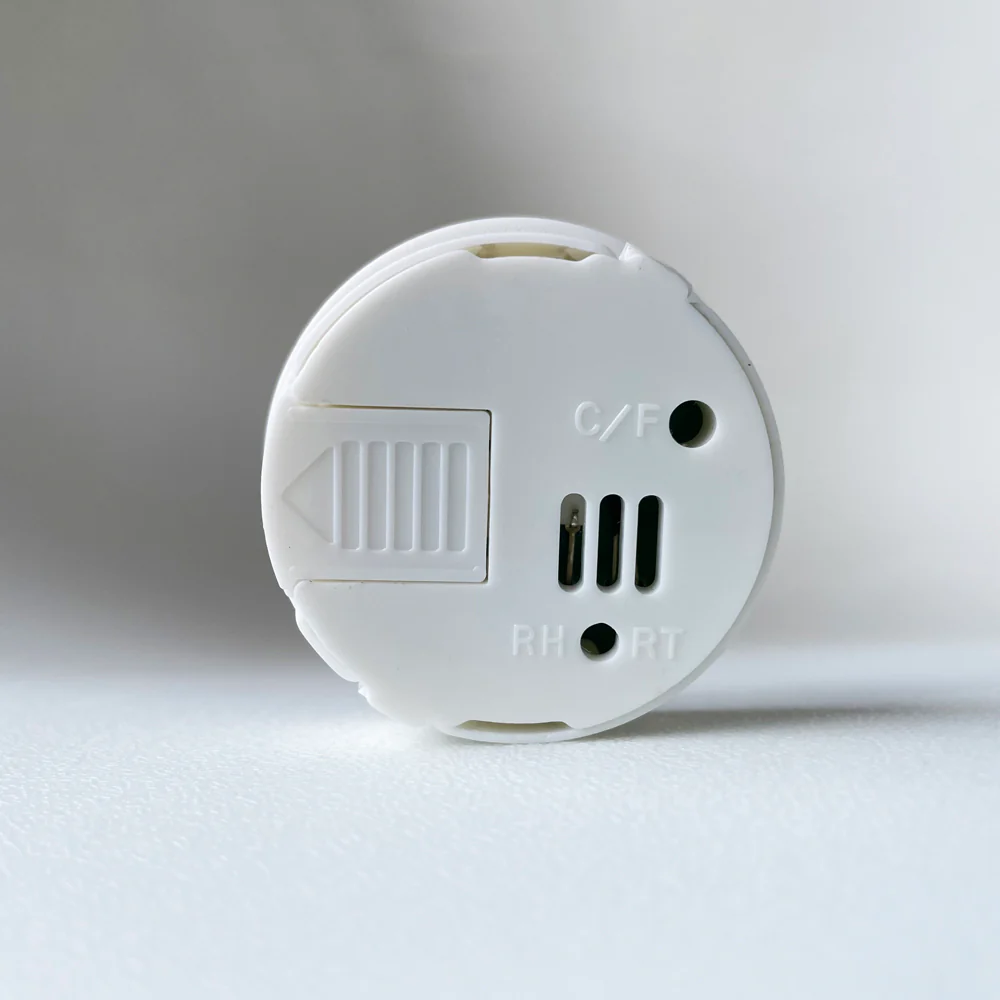 Digital 2-in-1 Mini Temperature and Humidity Meter - White - Image 5